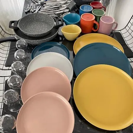 Central, Modern And Cozy *